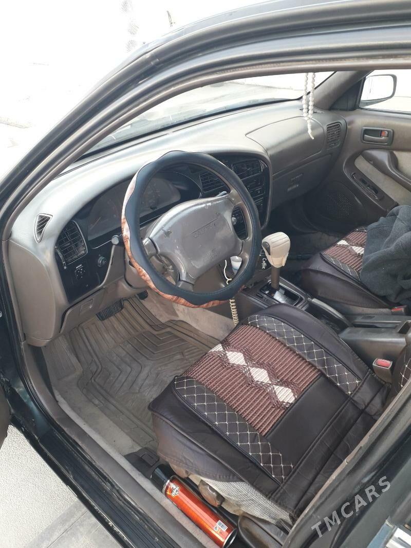 Toyota Camry 1994 - 85 000 TMT - Мары - img 4