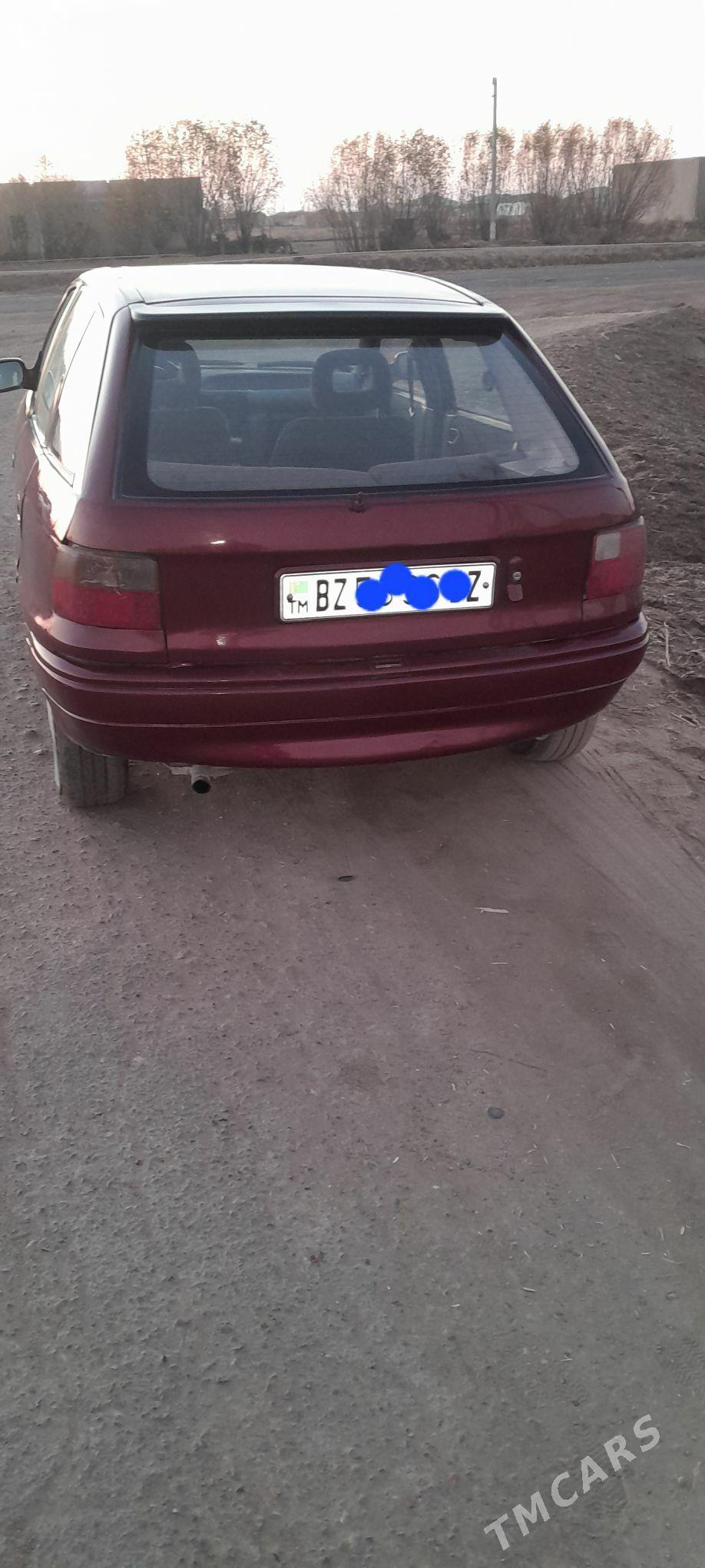 Opel Astra 1992 - 40 000 TMT - Губадаг - img 2