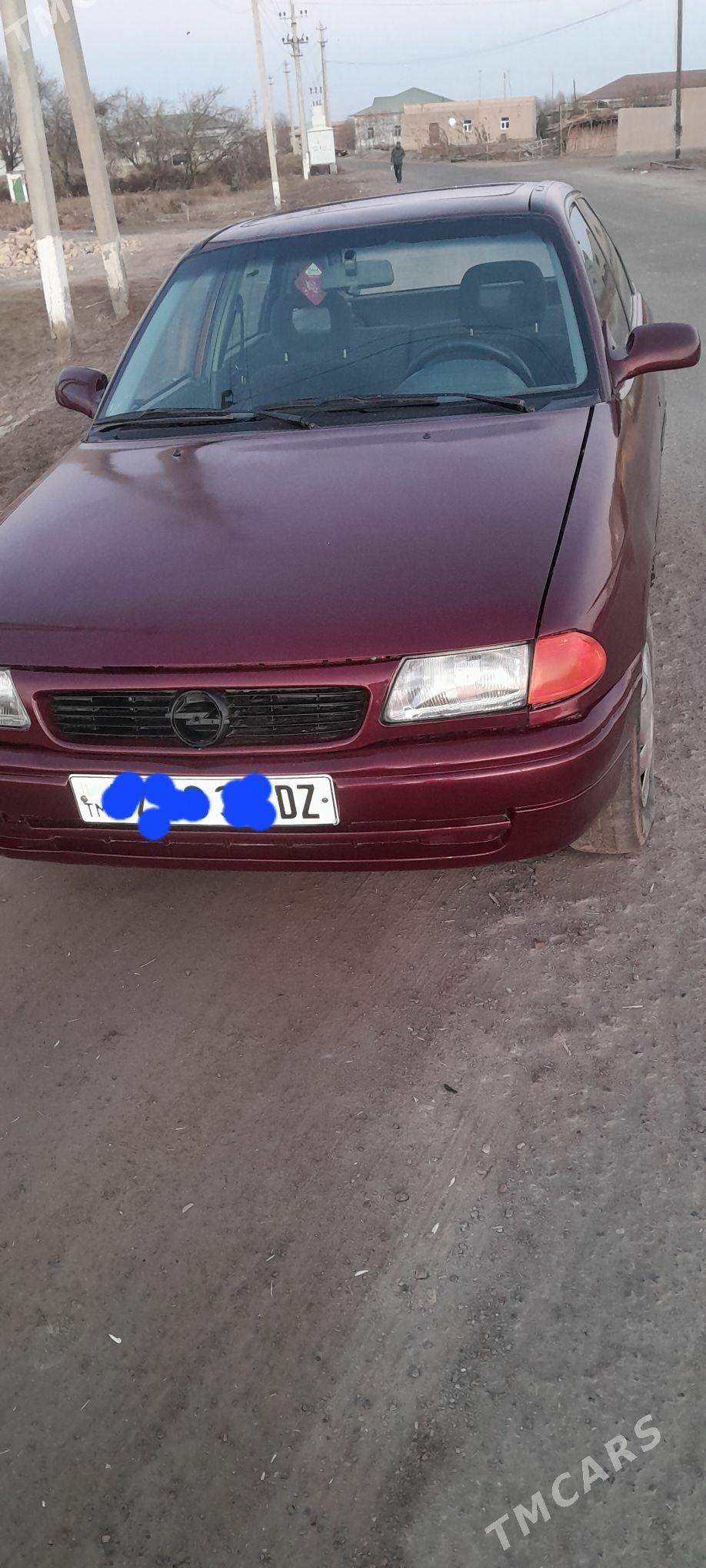 Opel Astra 1992 - 40 000 TMT - Губадаг - img 3