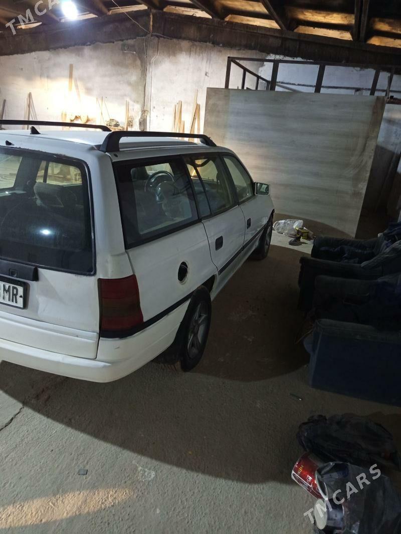 Opel Astra 1993 - 30 000 TMT - Mary - img 3
