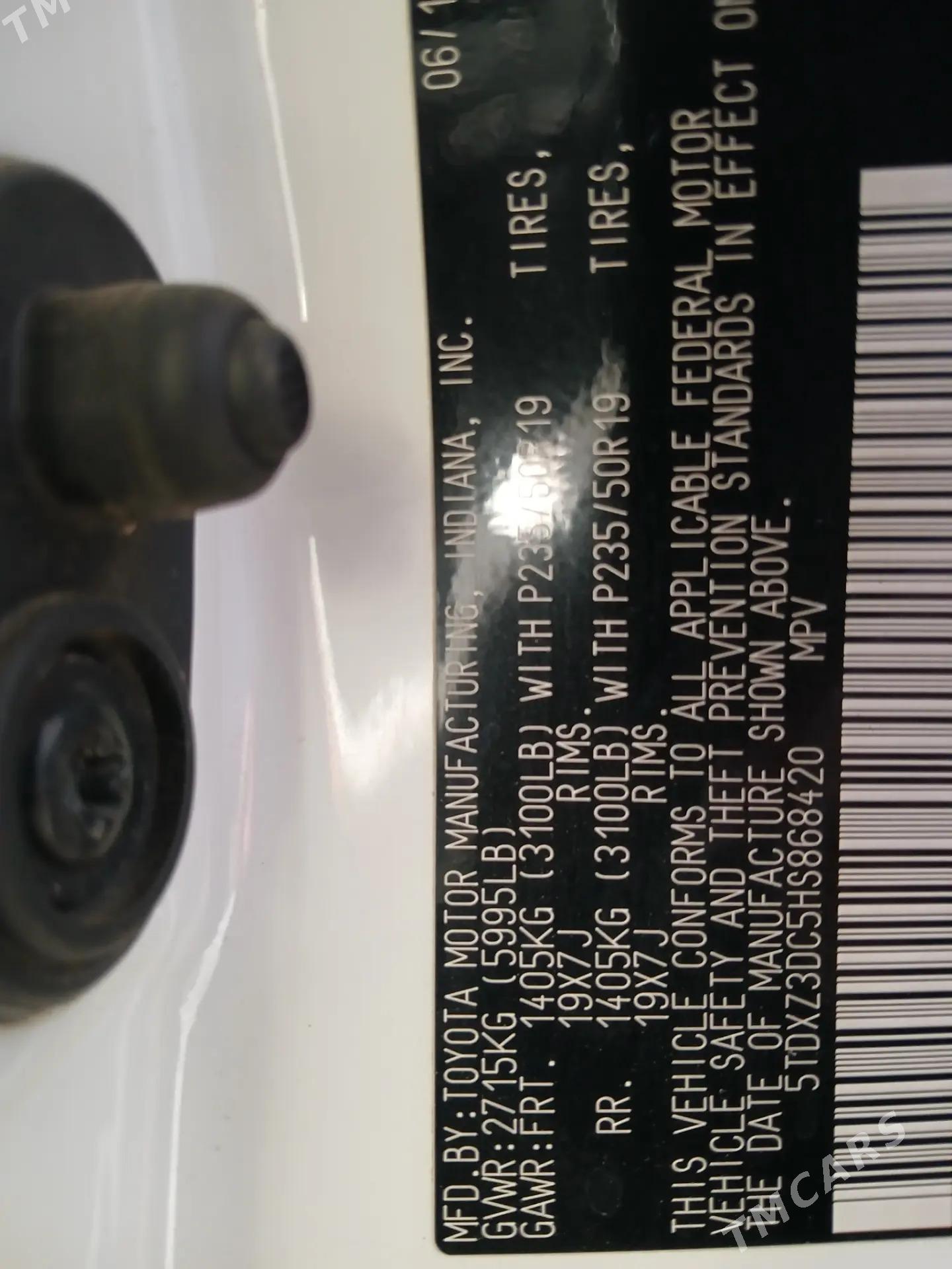 Toyota Sienna 2017 - 430 000 TMT - Мары - img 3