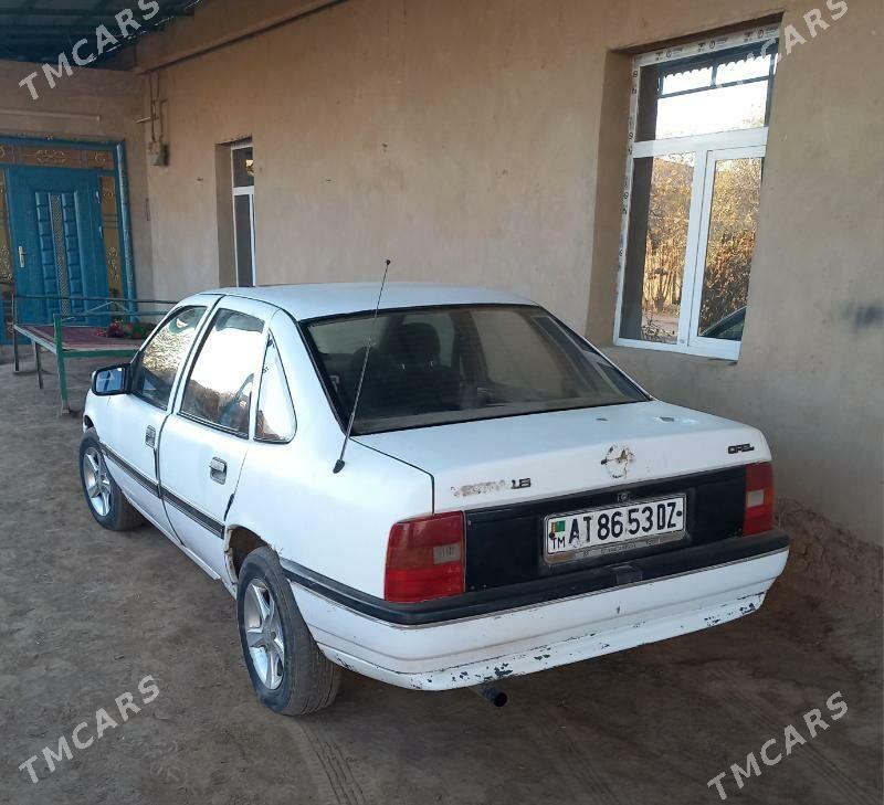Opel Vectra 1990 - 27 000 TMT - Шабатский этрап - img 2