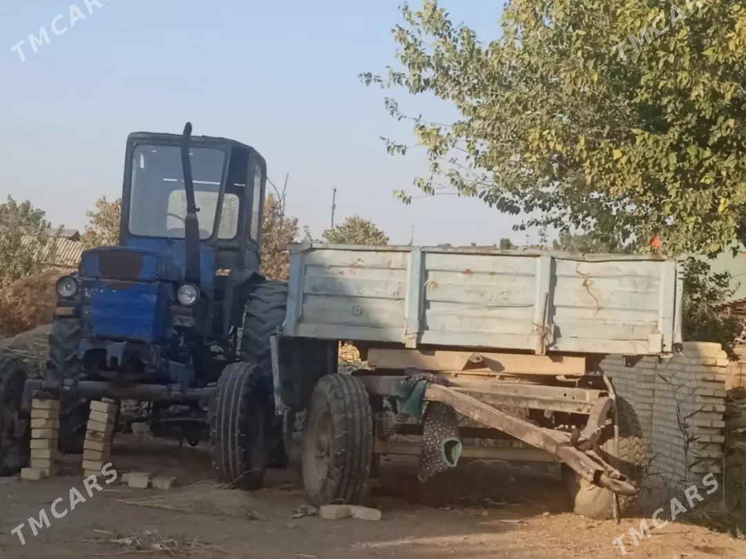MTZ T-28 1986 - 40 000 TMT - Farap - img 4