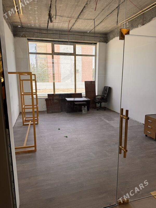 Arenda бутик 2 etaz  maksatly - Türkmenabat - img 2