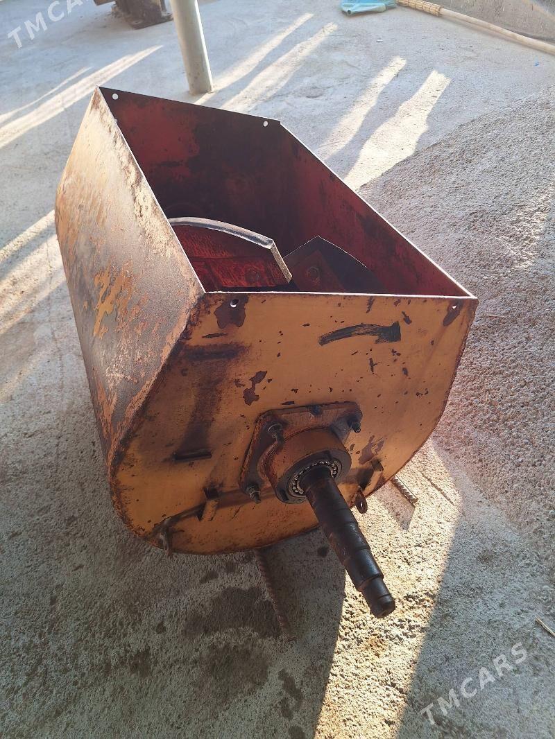 beton mesalka бетон мешалка - Бузмеин - img 2