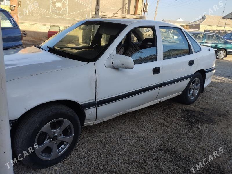 Opel Vectra 1990 - 13 000 TMT - Векильбазар - img 4