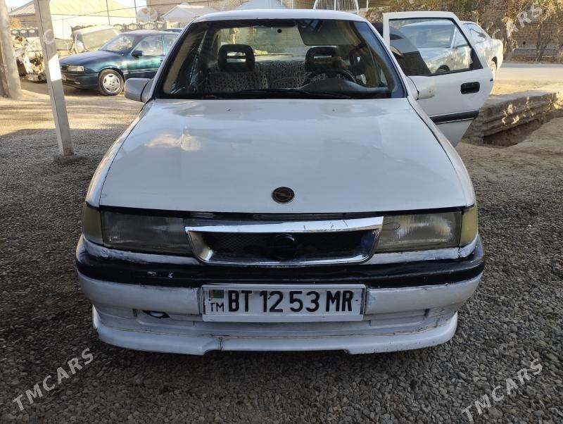 Opel Vectra 1990 - 13 000 TMT - Векильбазар - img 1