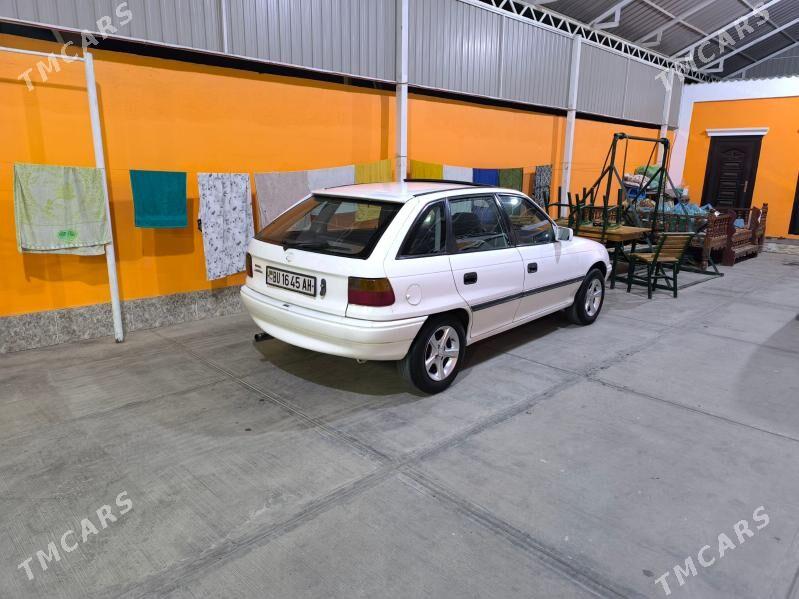 Opel Astra 1994 - 45 000 TMT - Büzmeýin - img 3