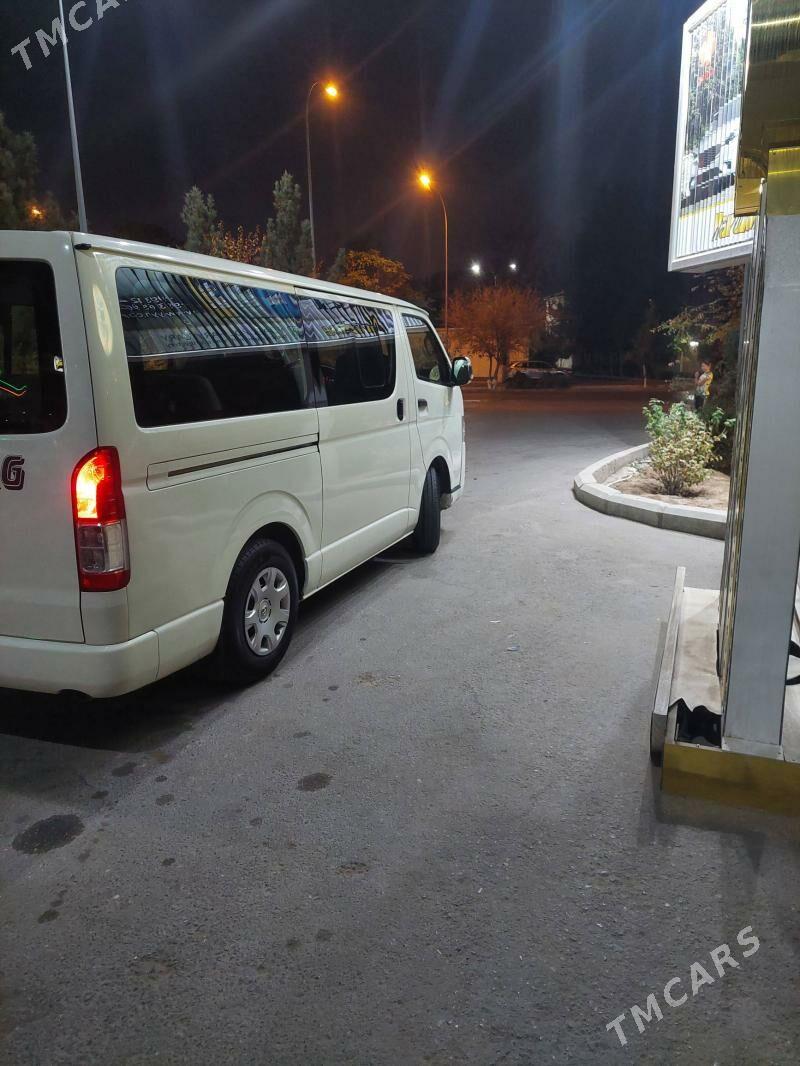 Toyota Hiace 2014 - 380 000 TMT - Ашхабад - img 8