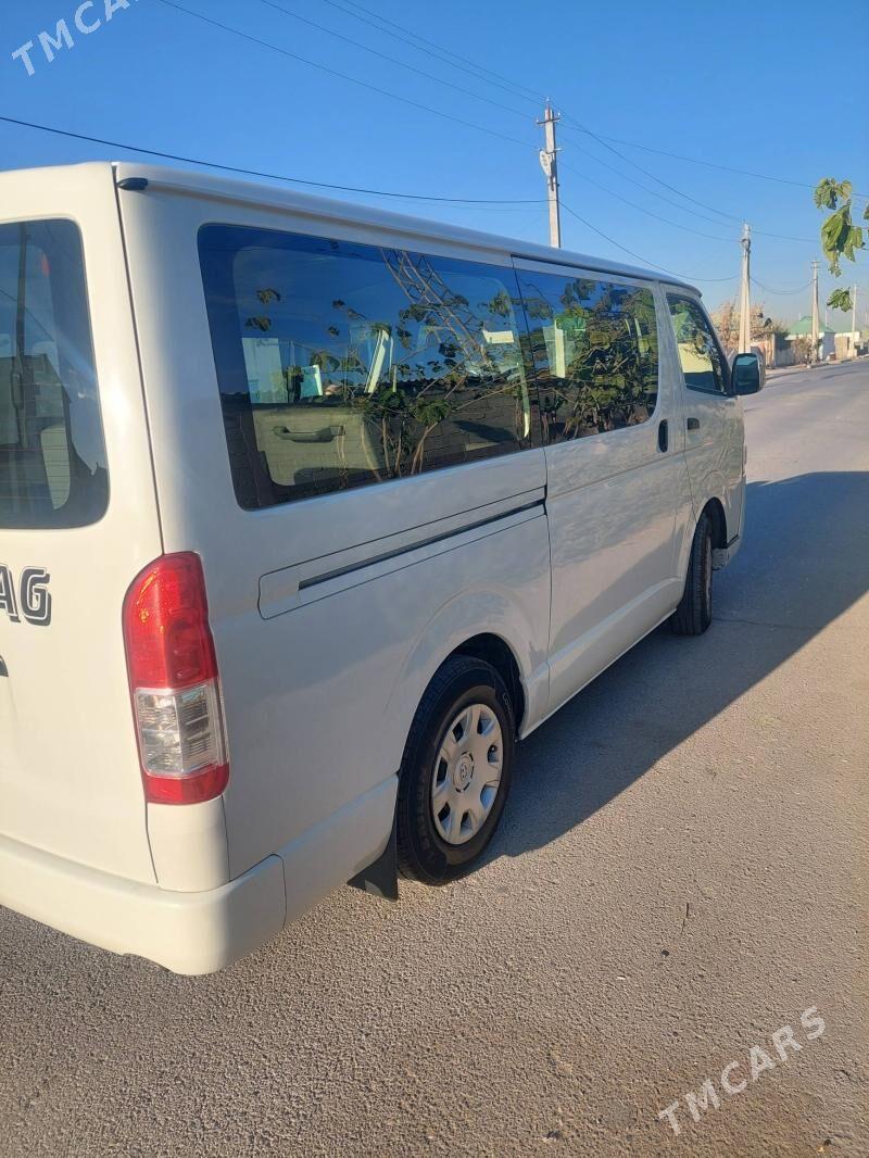 Toyota Hiace 2014 - 380 000 TMT - Ашхабад - img 4