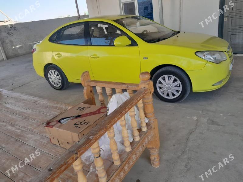 Hyundai Elantra 2010 - 80 000 TMT - Türkmenbaşy - img 3