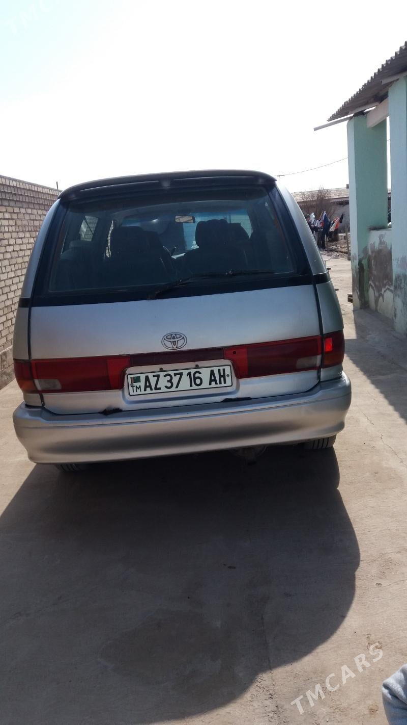Toyota Previa 1996 - 65 000 TMT - Бабадайхан - img 2