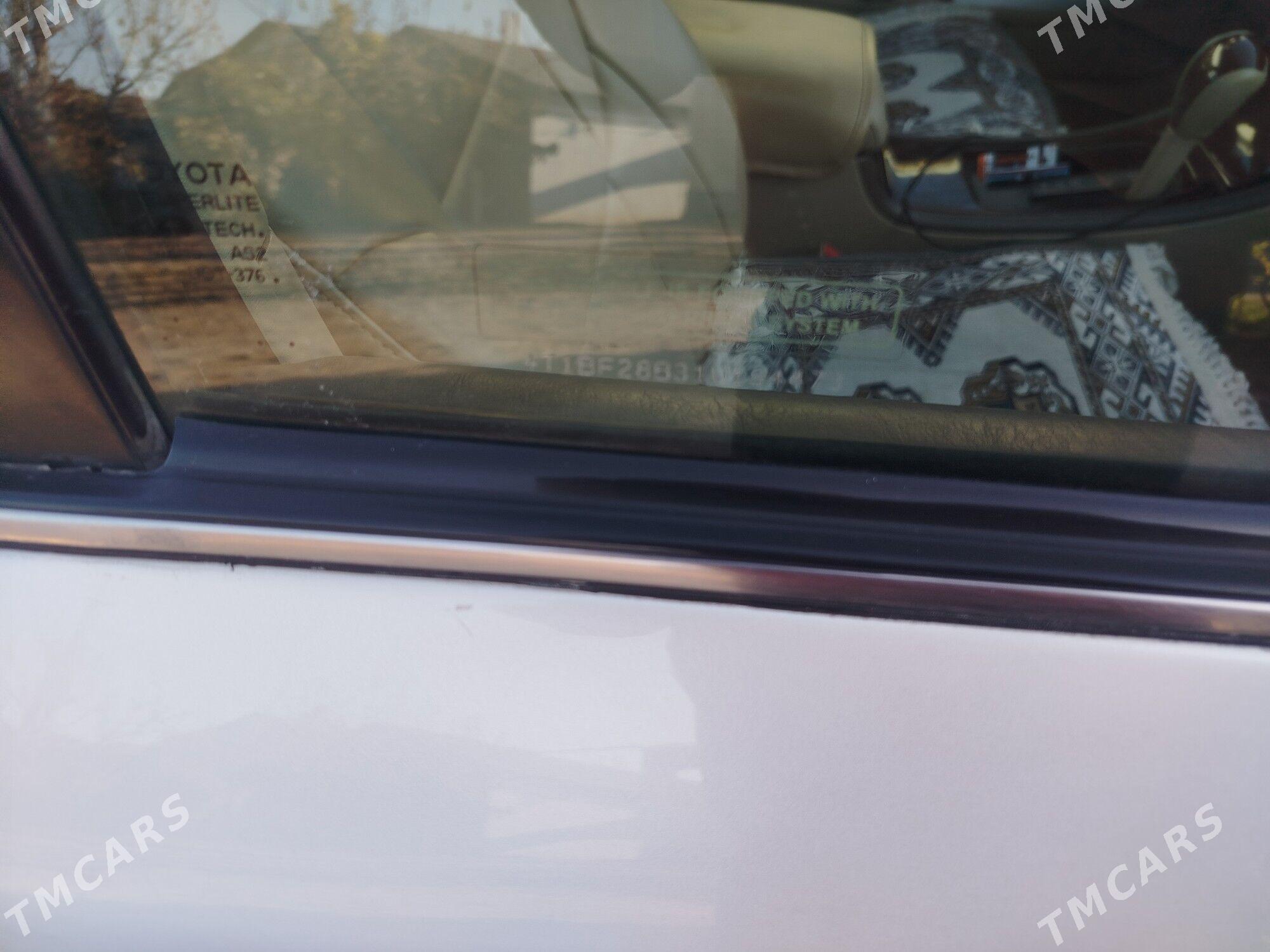 Toyota Avalon 2002 - 220 000 TMT - Байрамали - img 6