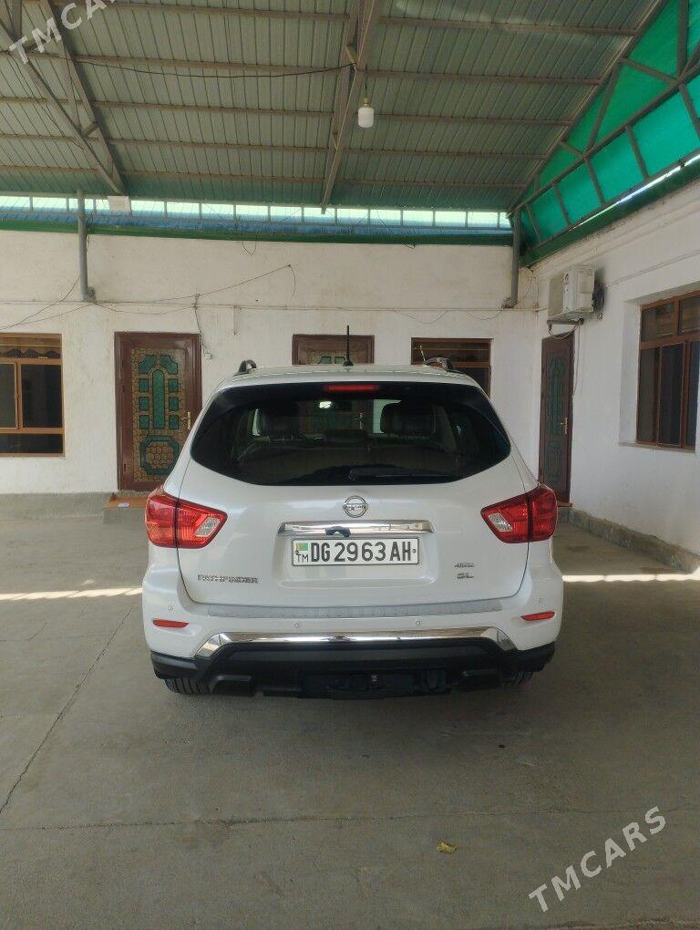 Nissan Pathfinder 2018 - 368 000 TMT - Ак-Бугдайский этрап - img 4
