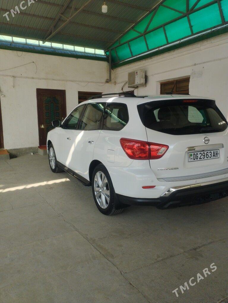 Nissan Pathfinder 2018 - 368 000 TMT - Ак-Бугдайский этрап - img 6