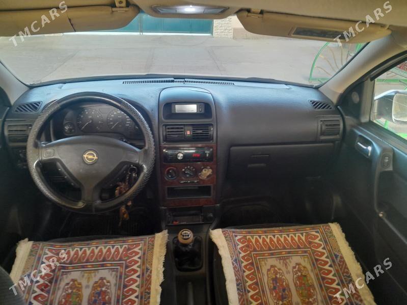 Opel Astra 2000 - 69 000 TMT - Bäherden - img 4