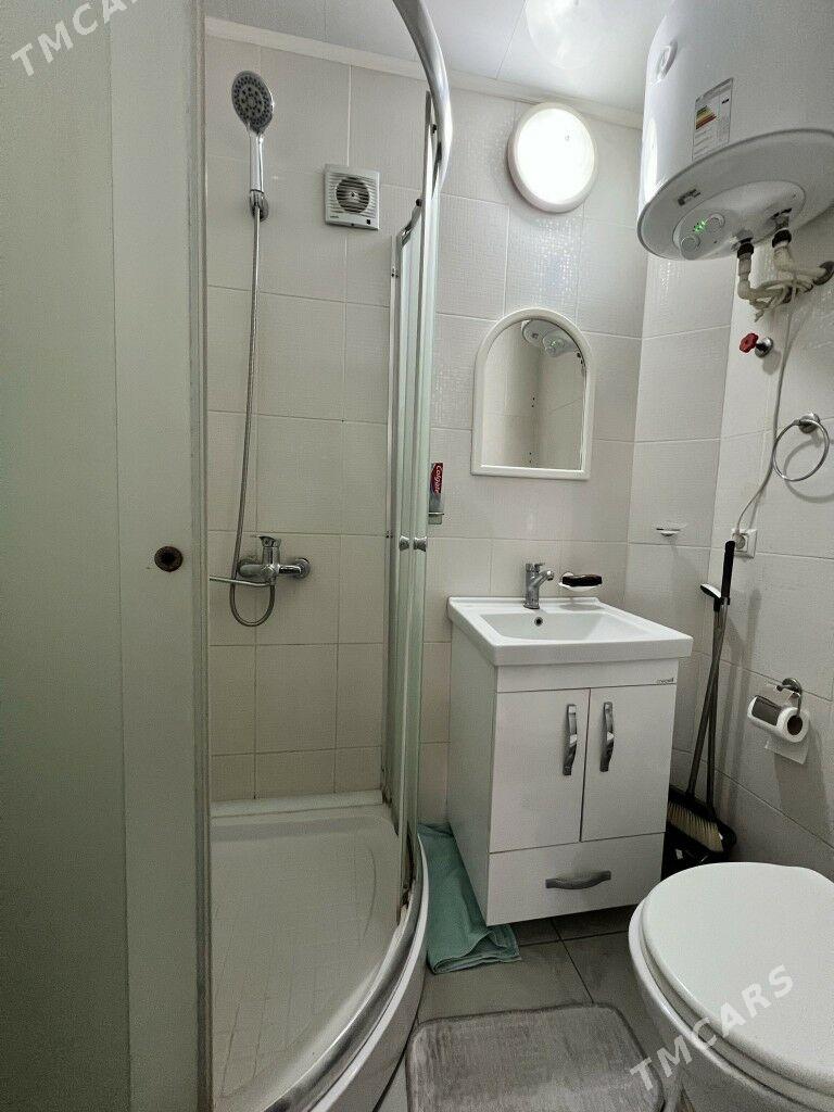 30-МИКРОРАЙОН, 1/2-КОМ.КВАРТИР - 30 мкр - img 7