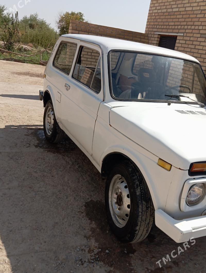 Lada Niva 1987 - 30 000 TMT - Мары - img 4