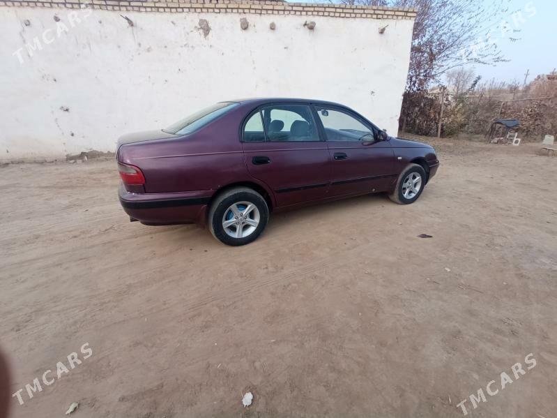 Toyota Carina 1995 - 75 000 TMT - Daşoguz - img 4