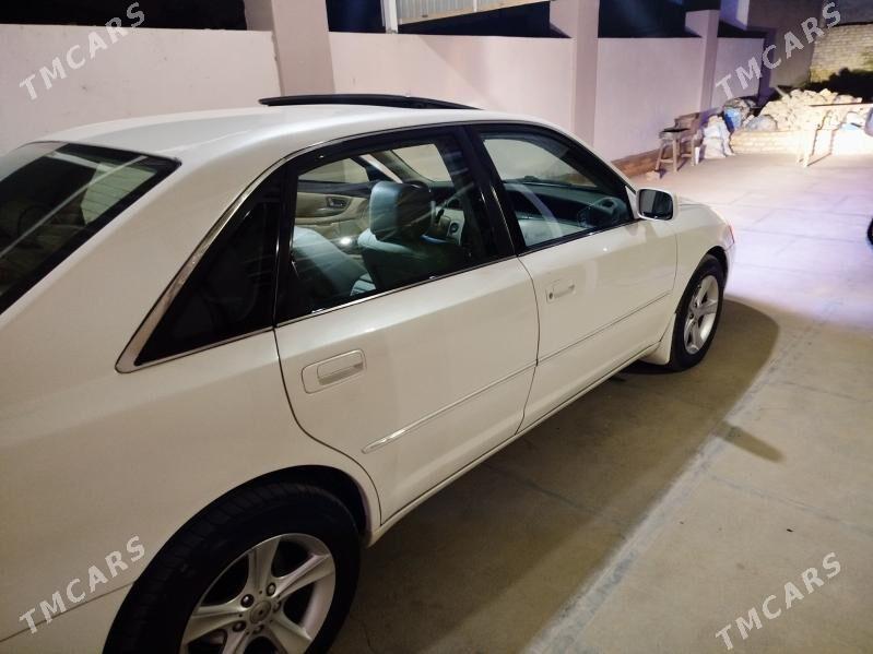 Toyota Avalon 2002 - 220 000 TMT - Байрамали - img 9