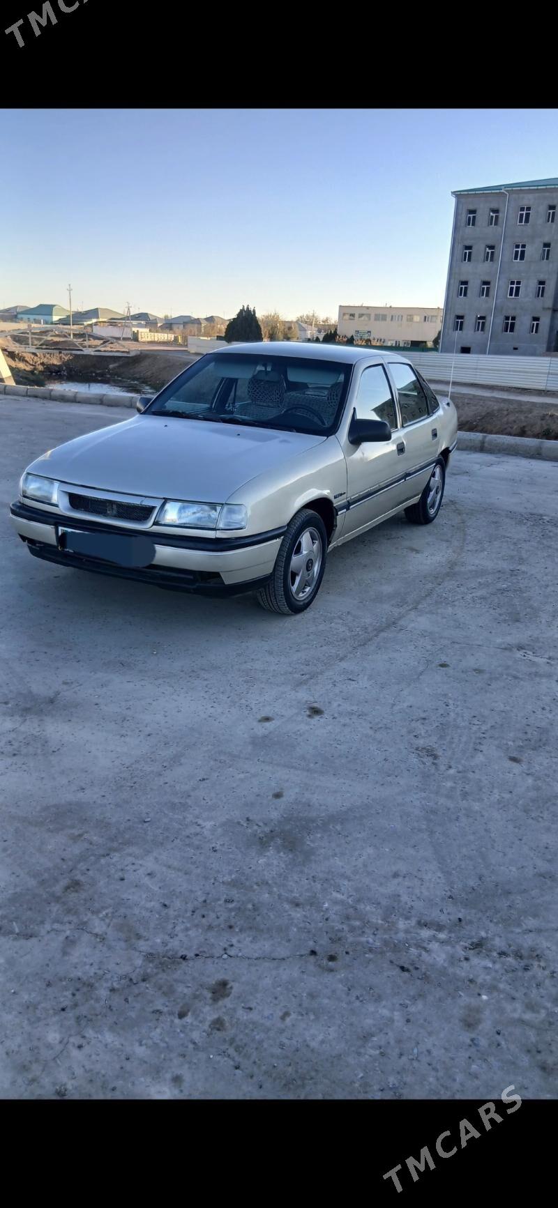 Opel Vectra 1992 - 30 000 TMT - Дашогуз - img 2