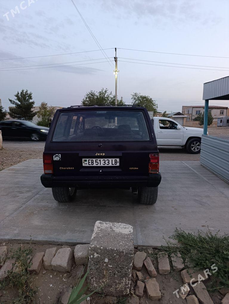 Jeep Cherokee 1989 - 20 000 TMT - Дянев - img 4