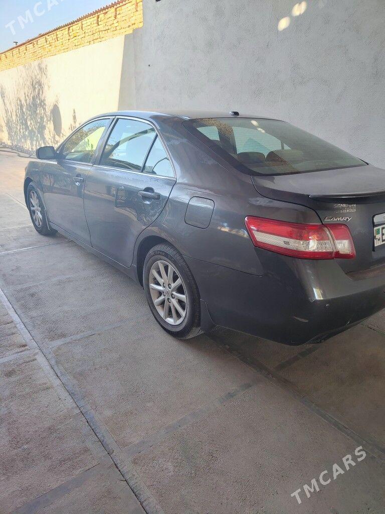 Toyota Camry 2010 - 175 000 TMT - Baýramaly - img 3