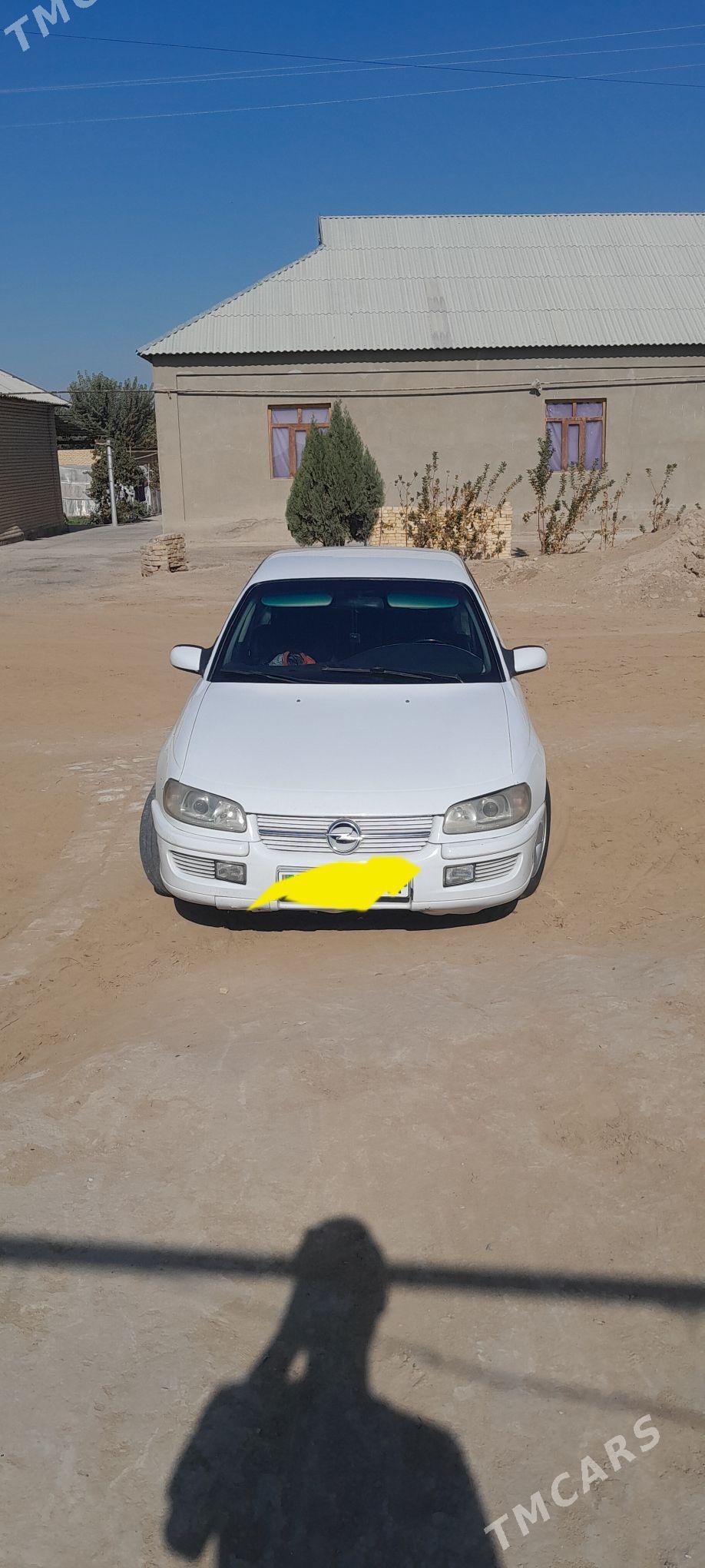 Opel Omega 1996 - 45 000 TMT - Туркменгала - img 5