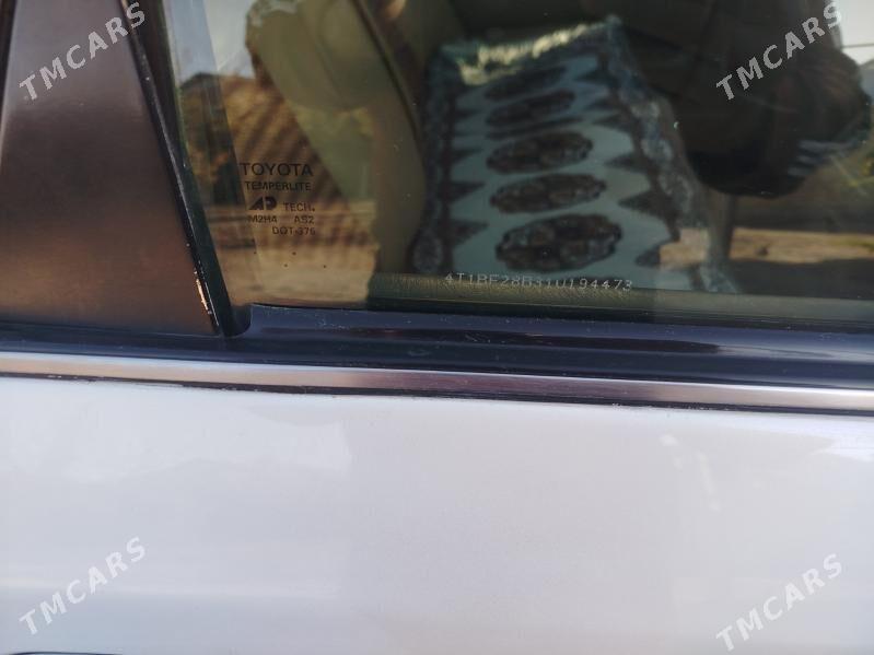 Toyota Avalon 2002 - 220 000 TMT - Байрамали - img 4