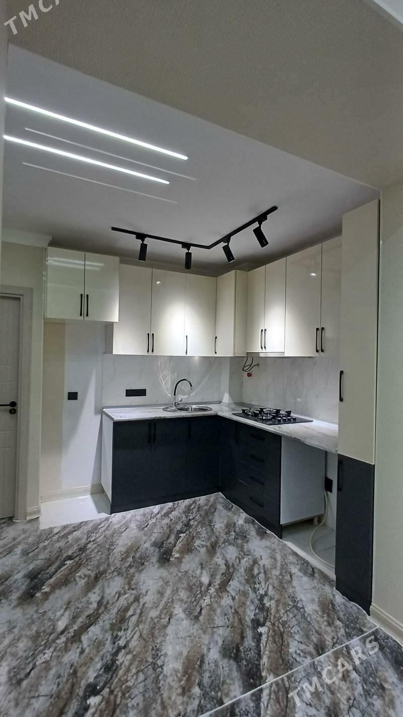 Eyesinden 2komnat satlyk - Ашхабад - img 5