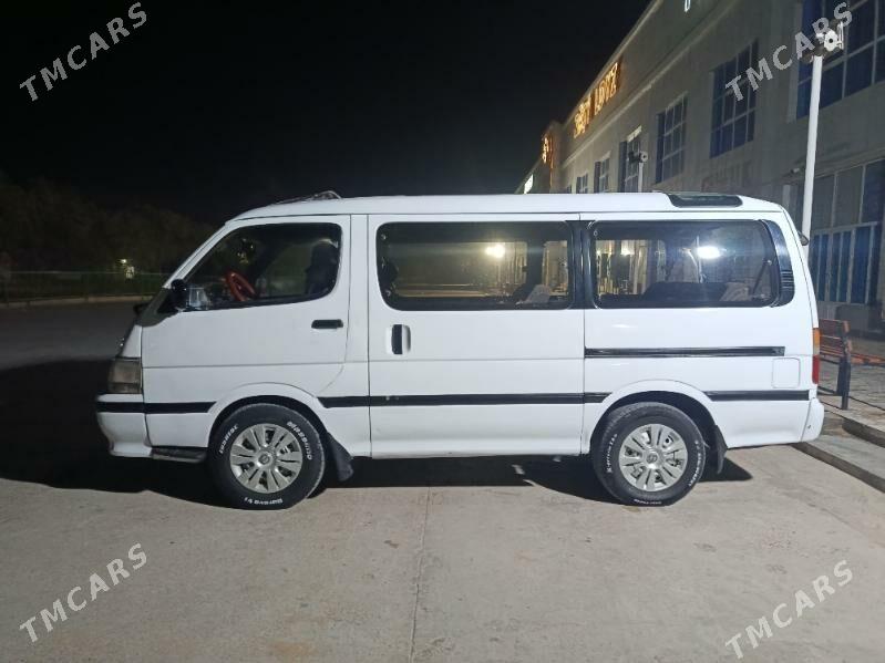 Toyota Hiace 1993 - 60 000 TMT - Мары - img 2