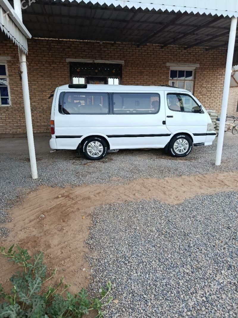 Toyota Hiace 1993 - 60 000 TMT - Мары - img 3