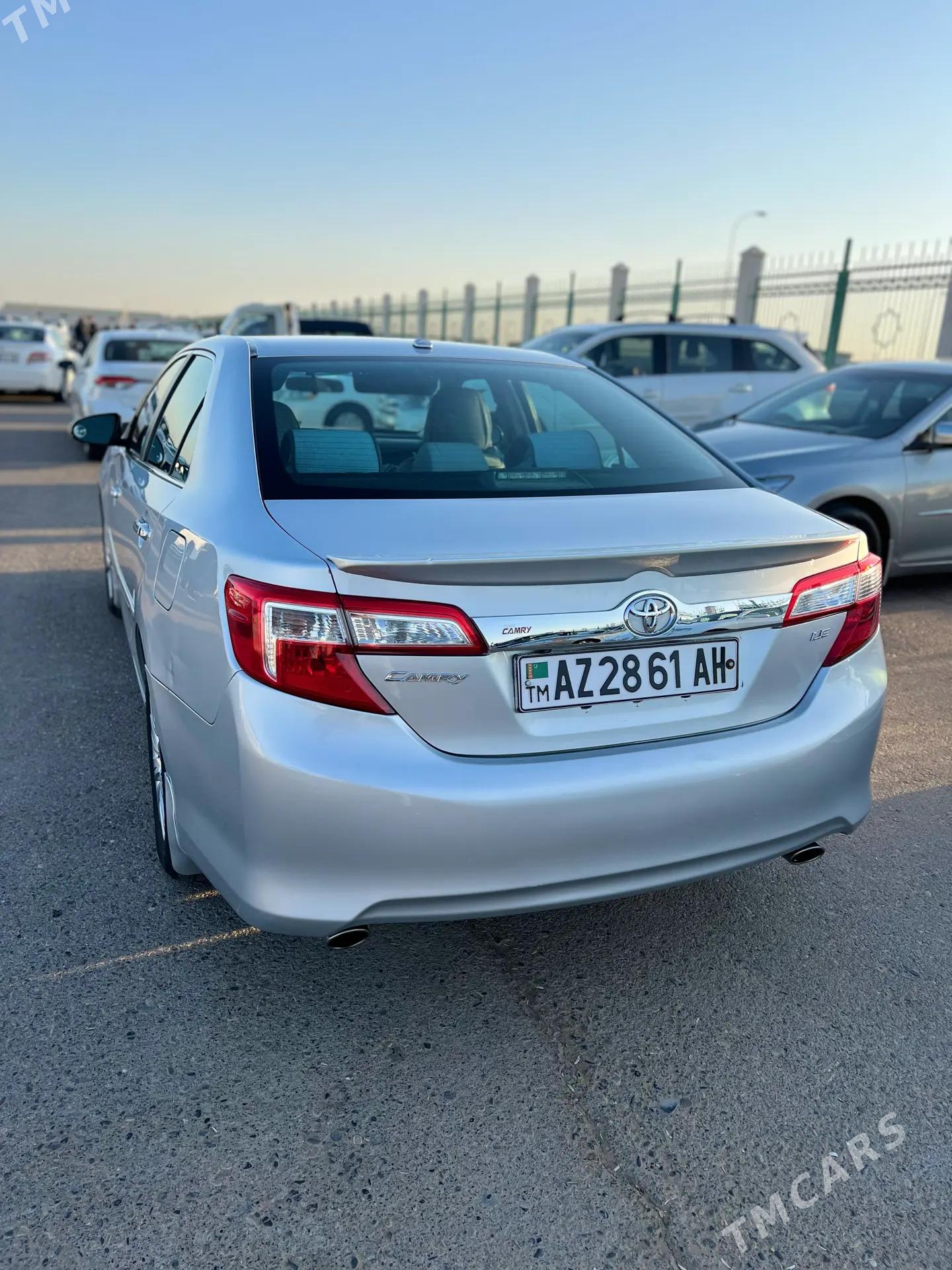 Toyota Camry 2014 - 230 000 TMT - Мары - img 5