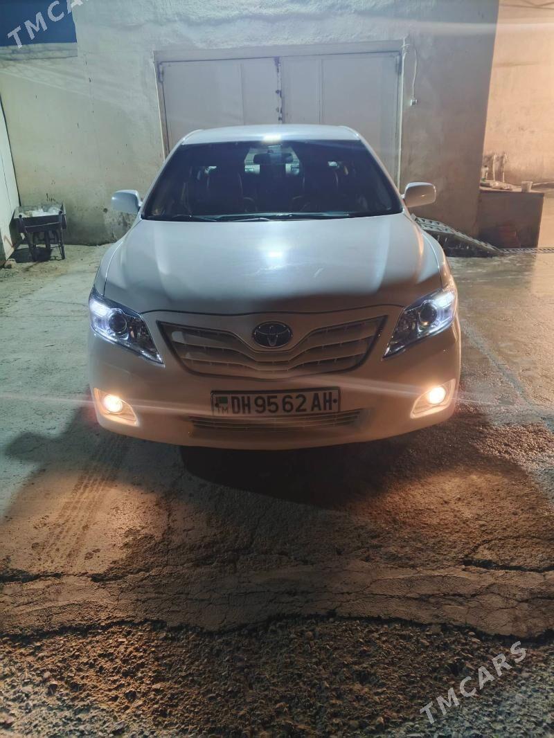 Toyota Camry 2011 - 192 000 TMT - Бахарден - img 2