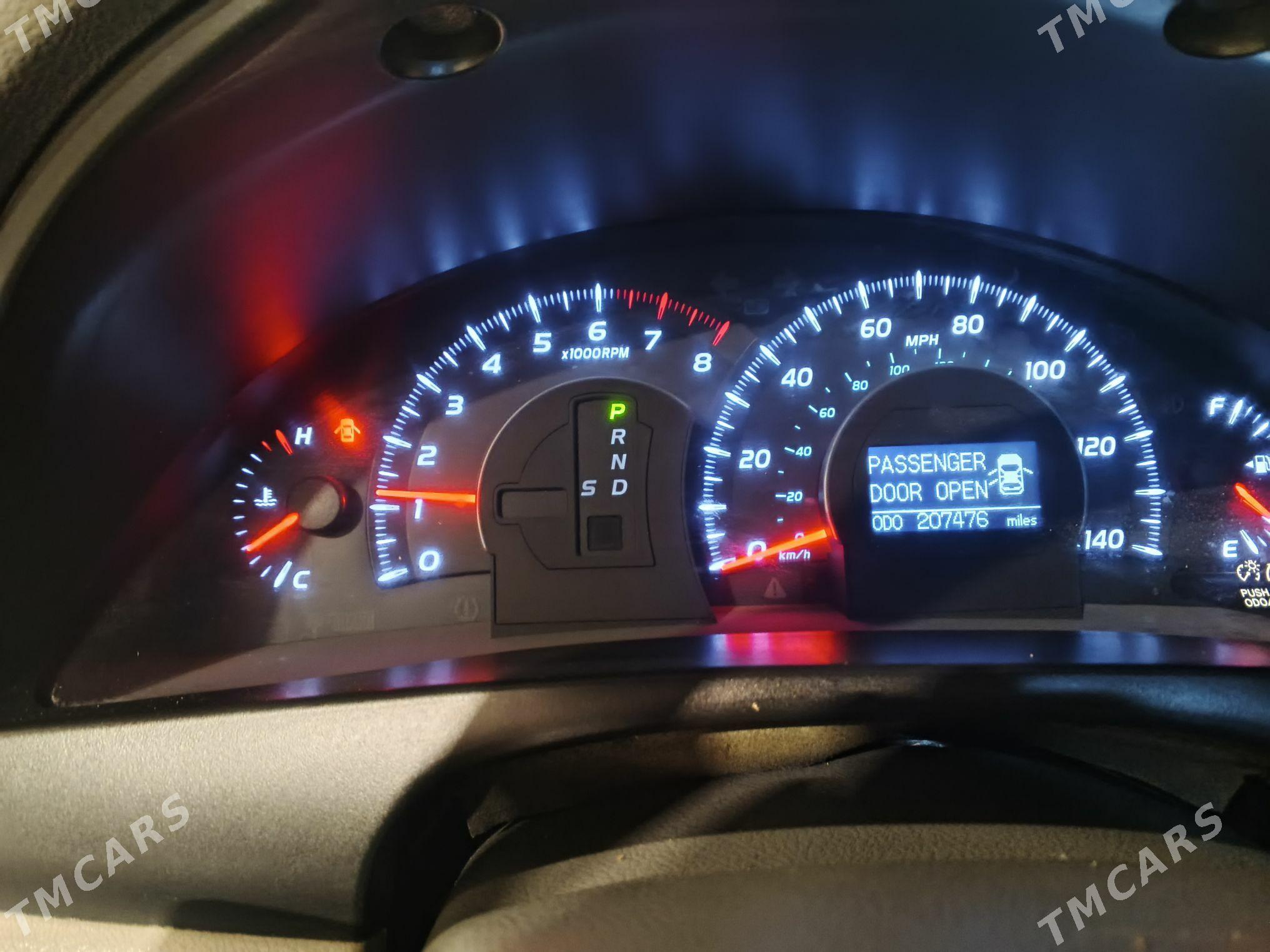 Toyota Camry 2011 - 192 000 TMT - Бахарден - img 8