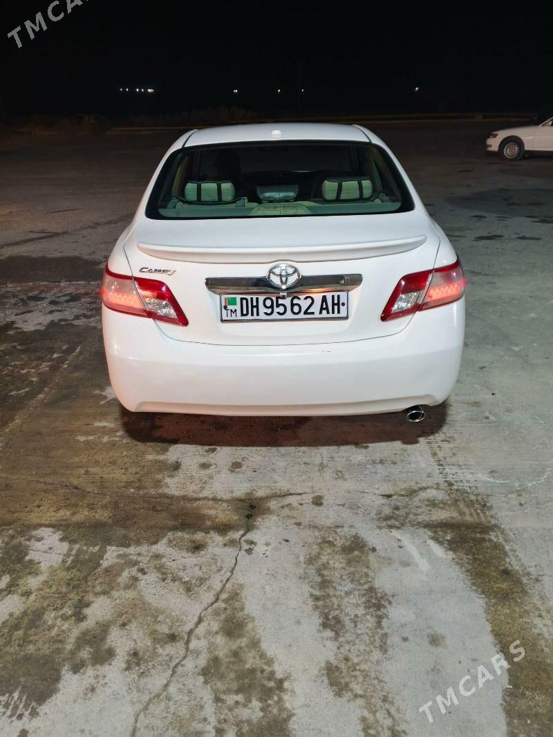 Toyota Camry 2011 - 192 000 TMT - Бахарден - img 4