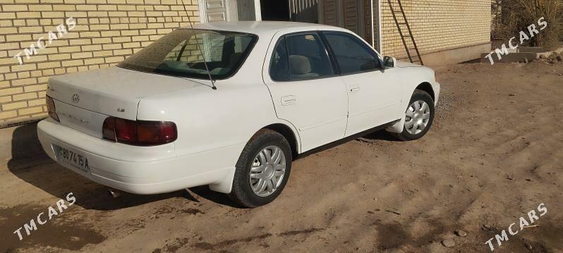 Toyota Camry 1995 - 85 000 TMT - Теджен - img 2