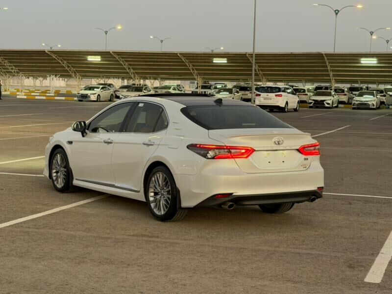 Toyota Camry 2022 - 589 000 TMT - Ашхабад - img 4