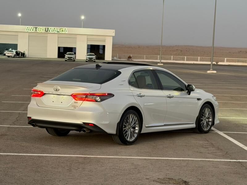 Toyota Camry 2022 - 589 000 TMT - Ашхабад - img 6