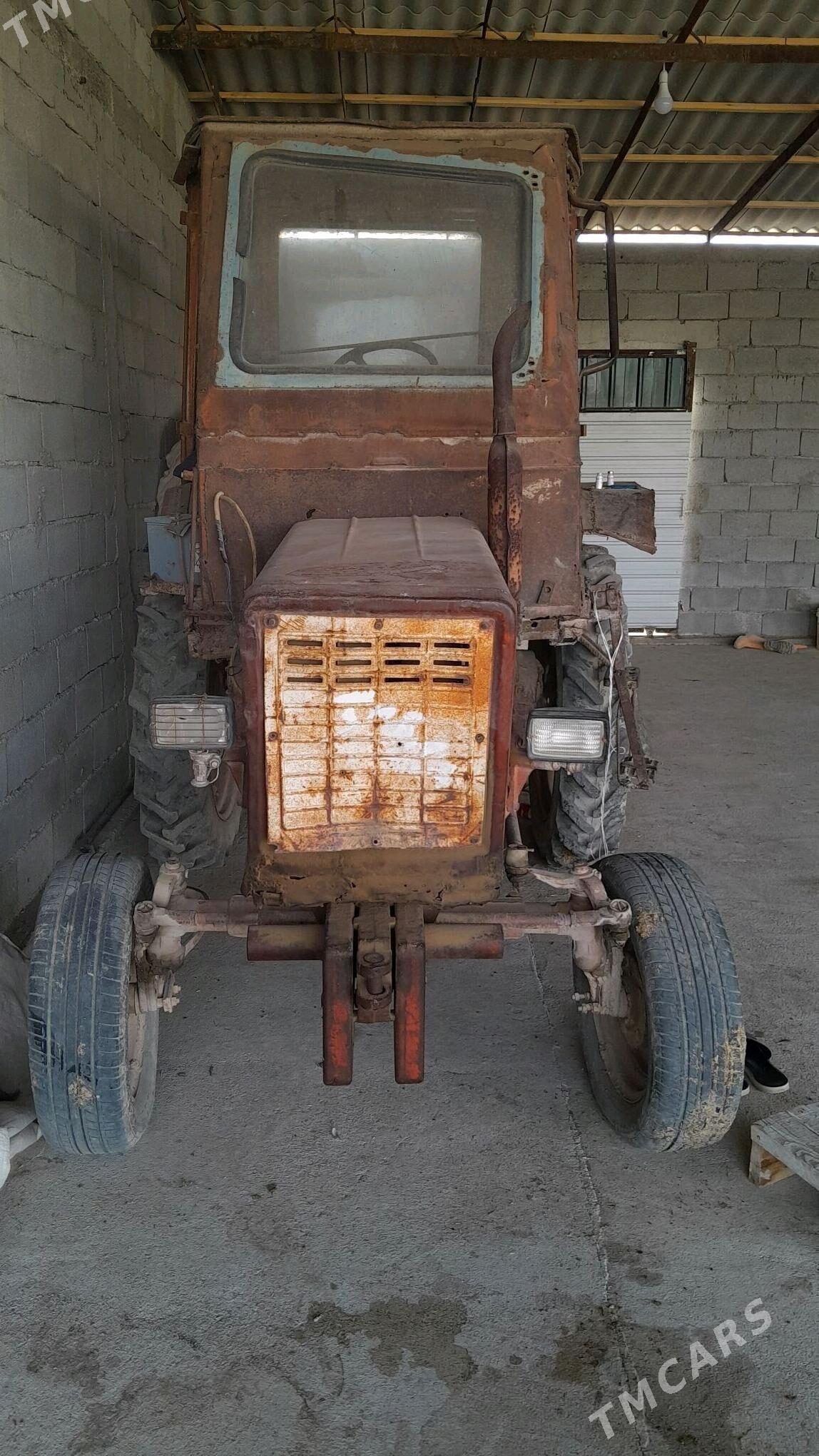 Belarus 320 1995 - 15 000 TMT - Яшлык - img 1