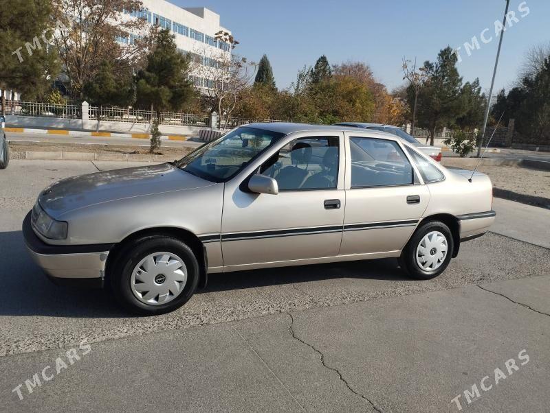 Opel Vectra 1991 - 47 000 TMT - Мары - img 1