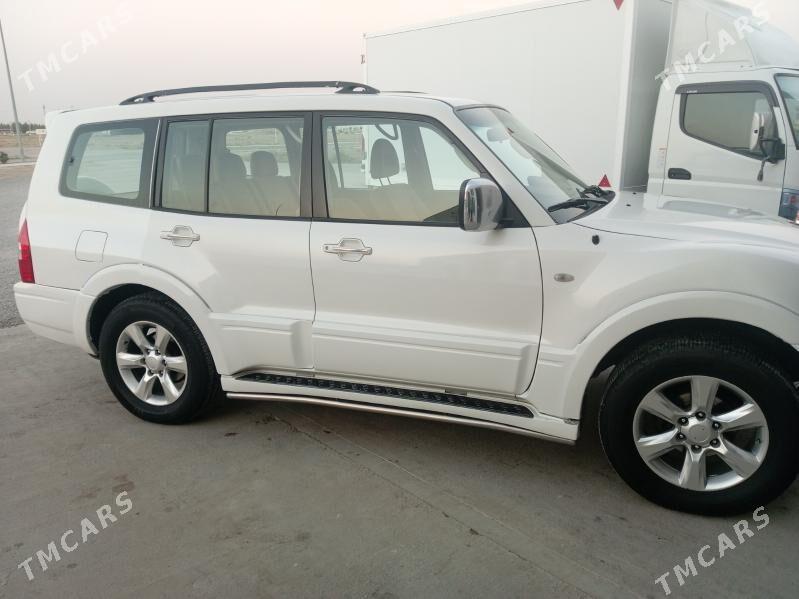 Mitsubishi Pajero 2004 - 140 000 TMT - Берекет - img 3