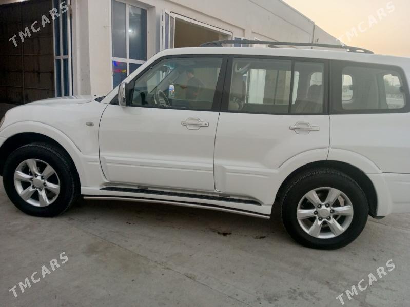 Mitsubishi Pajero 2004 - 140 000 TMT - Берекет - img 5