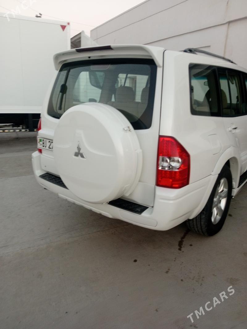 Mitsubishi Pajero 2004 - 140 000 TMT - Берекет - img 4