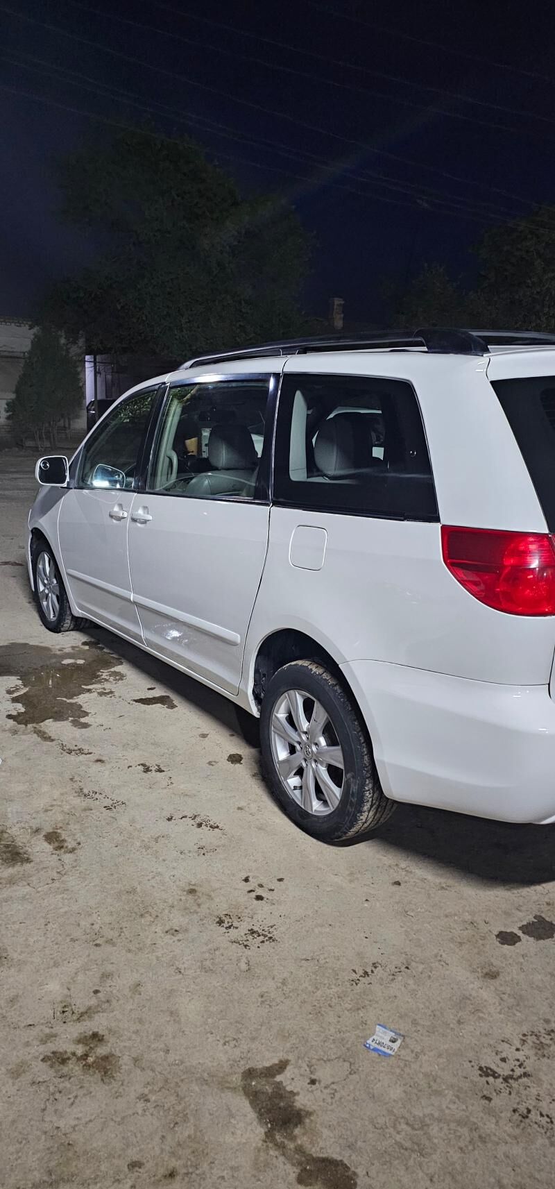 Toyota Sienna 2007 - 183 000 TMT - Акдепе - img 9