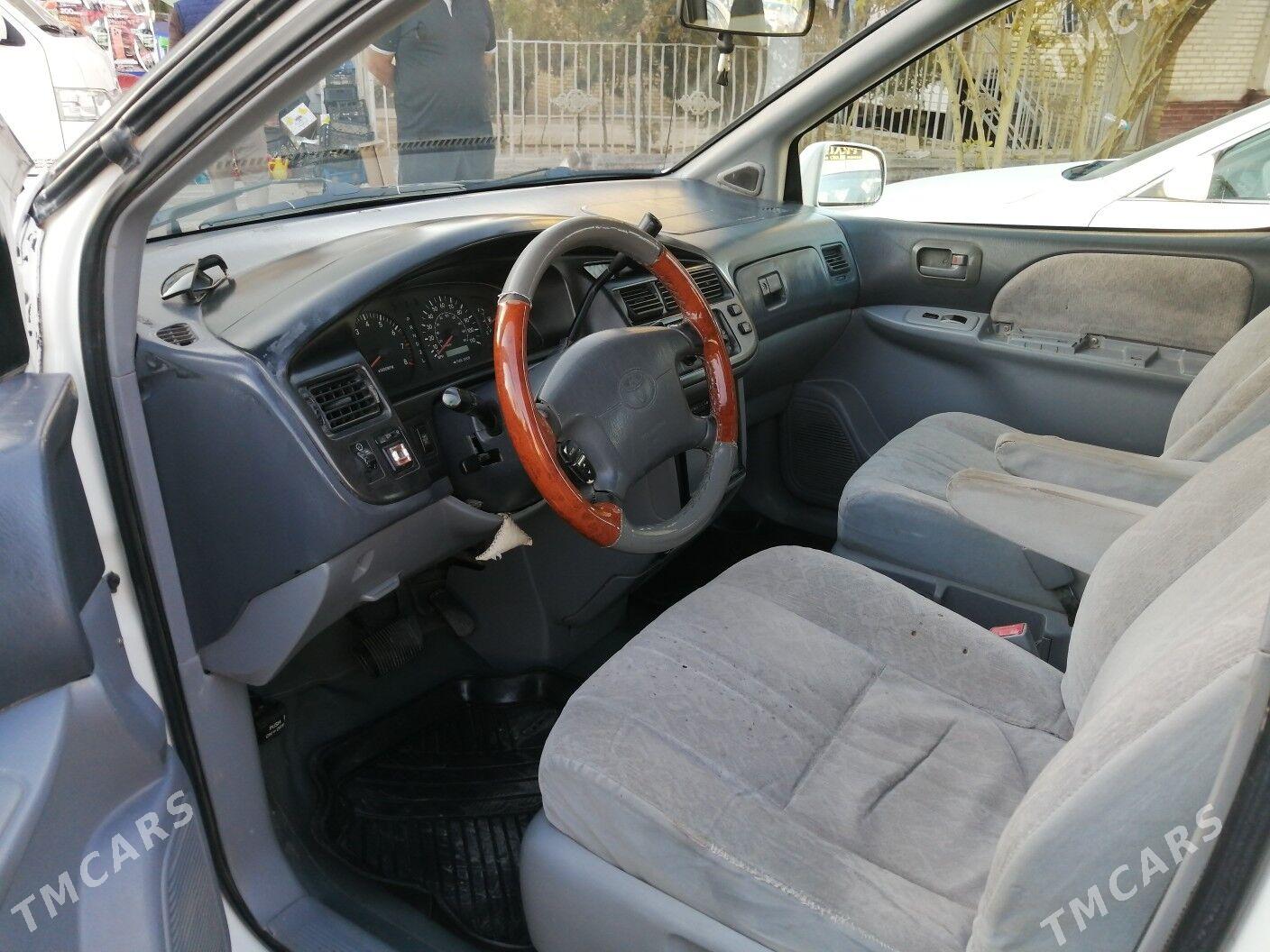 Toyota Sienna 2002 - 155 000 TMT - Mary - img 5