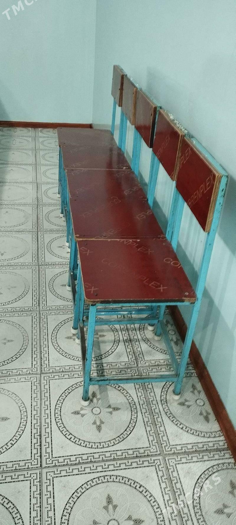 Demir Stul - Büzmeýin - img 2