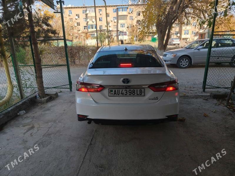 Toyota Camry Hybrid 2021 - 310 000 TMT - Чарджоу - img 1