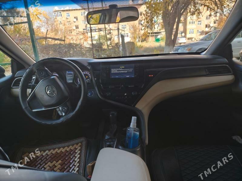 Toyota Camry Hybrid 2021 - 310 000 TMT - Чарджоу - img 5
