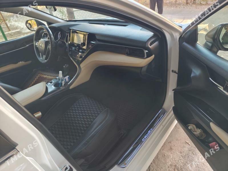 Toyota Camry Hybrid 2021 - 310 000 TMT - Чарджоу - img 2